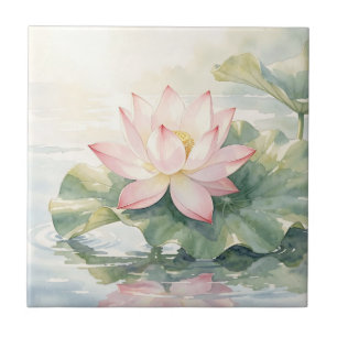 Serenidade do Lótus Rosa em Aquarela