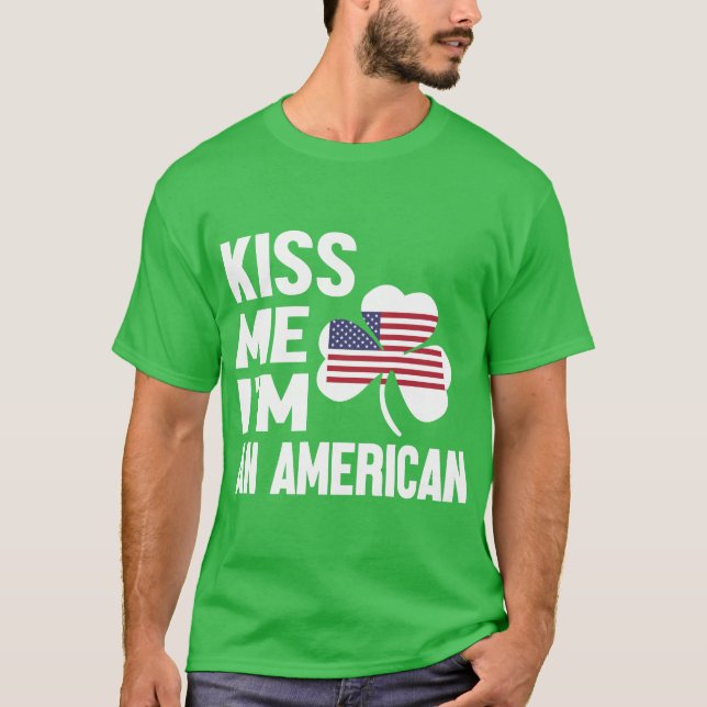 Série Kiss Me (Sou Americano) Camiseta masculina (Frente)