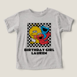 Sésamo Street Pals checaram a garota de aniversári