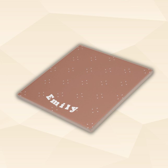 Seta branca monograma sobre fundo mocha mousse | (Criador carregado)