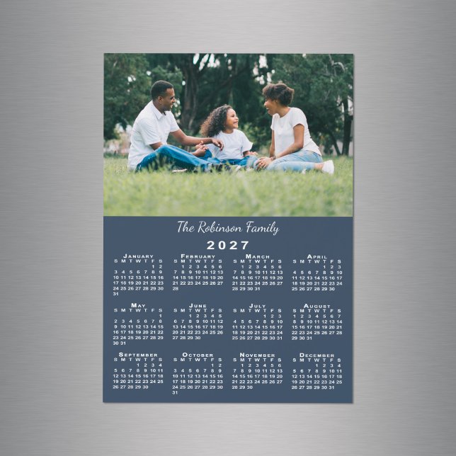 Seu Ímã de Calendário 2027 Azul Marinho com Nome e (Your Photo Name Navy Blue 2027 Calendar Magnet in situ)