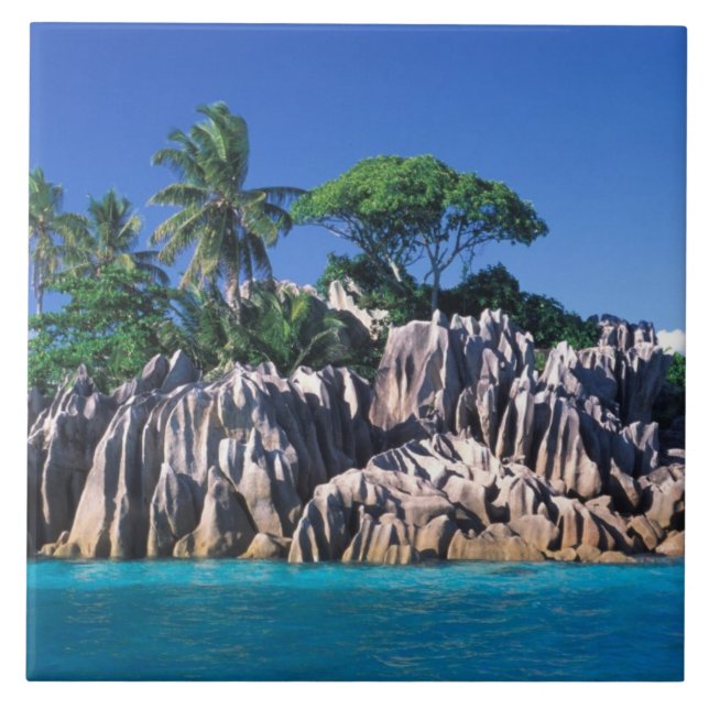 Seychelles. Ilhéu St. Pierre (perto de Praslin (Frente)