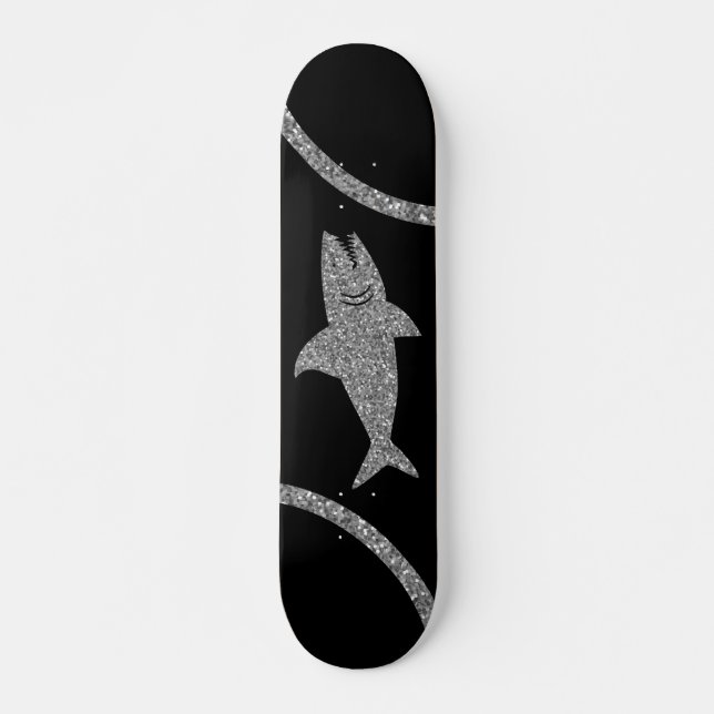 Shark Silver Glitter Black Skateboard (Frente)