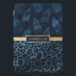 Shimmer de Impressão do Leopardo Azul Nome Floral<br><div class="desc">A capa de ipad de Nome Floral Tropical do Shimmer de Impressão Leopardo Azul apresenta um elegante padrão de impressão leopardo azul e preto e um padrão floral tropical com seu nome personalizado no centro de uma banda dourada. Personalize editando o texto nas caixas de texto. Projetado para você por...</div>