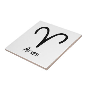 Signo do Zodíaco de Áries em Fundo Branco