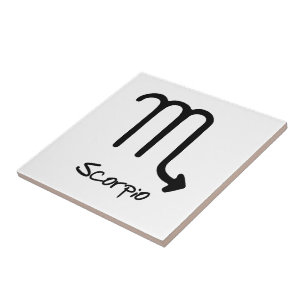 Signo Zodiacal de Escorpião em Fundo Branco