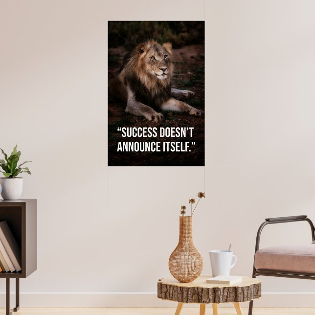 Silent Success Lion Quote Poster -Poster Design (Sala de Estar 3)