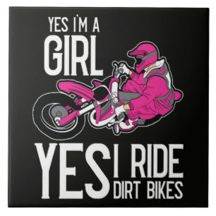 Sim, eu sou uma garota, sim, eu ando de moto de te