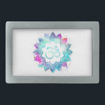 Símbolo de Lotus OM AUM da mandala da aguarela do<br><div class="desc">* Uma mandala da aguarela de Lotus do símbolo de OM AUM em uma fivela de cinto branca da forma do retângulo do fundo. As cores da mandala são turquesa, azuis dos roxos e pinks* Aqui para você é um design atraente metafìsica espiritual inclinado novo impressionante bonito da idade provavelmente...</div>