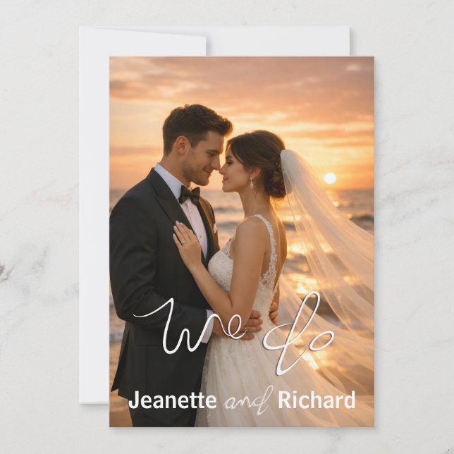 Simple Minimalist Wedding Sunset Beach Flat Card (Frente)