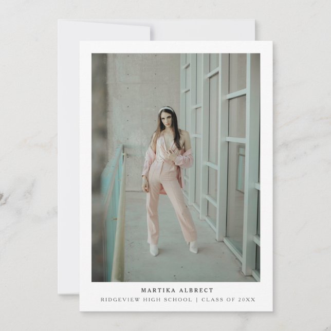 Simplesmente Cartão com fotos de Graduação Moderno (Frente)