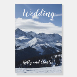 Sinal de casamento. Montanhas Atmosféricas de Neve