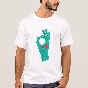 sinal de ok hand em camisetas verdes aqua