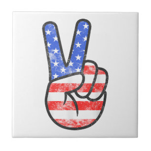 Sinal de Paz de Bandeira Americana T-Shirt Quarto