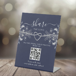 Sinal de pedestal de código QR de casamento