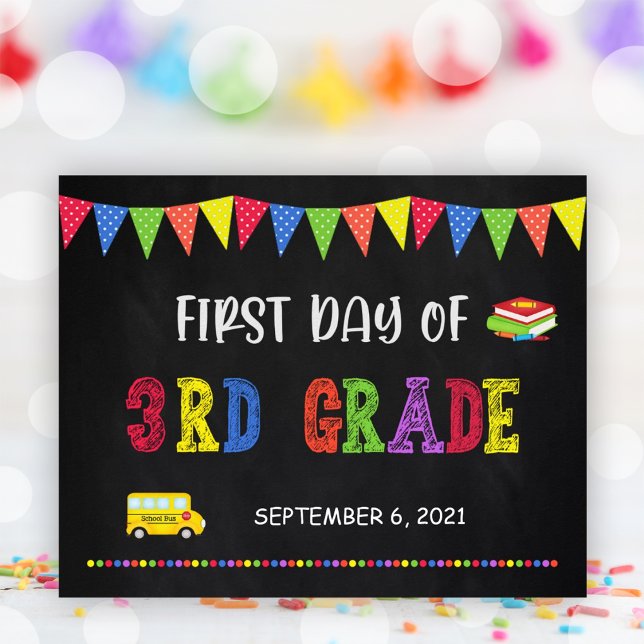 Sinal do Primeiro Dia da Escola | Poster de 3º gra (First Day Of School Sign | 3rd Grade Poster)