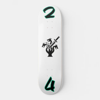 Skate “24 Linhas Duras” Hydra Deck – Conquiste o Caos Ed