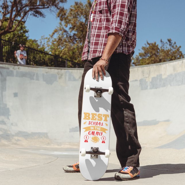Skate A MELHOR ESCOLA DA GALÁXIA é engraçada (Ao ar livre 2)