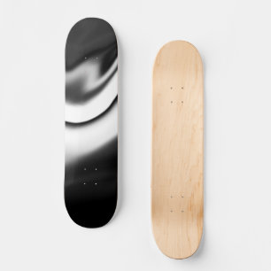 Skate Abstrato em preto e branco