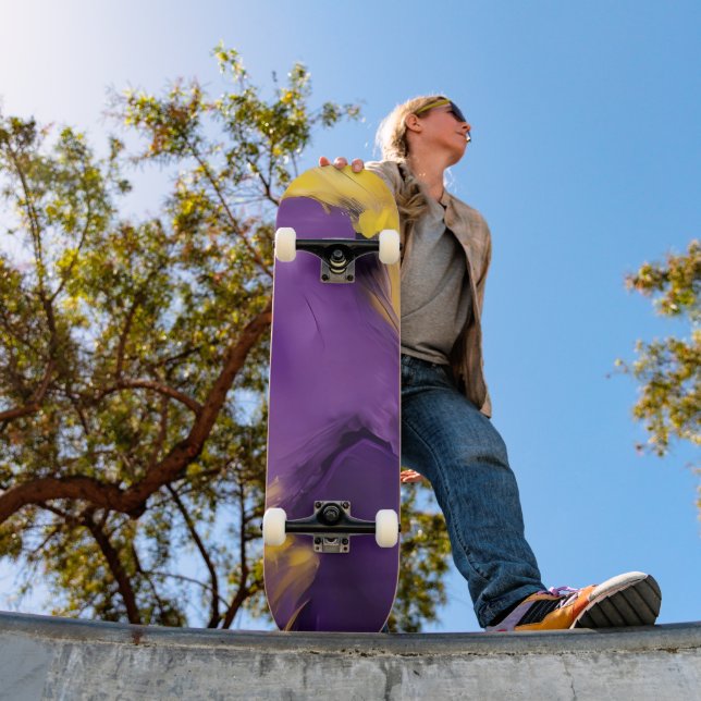 Skate Abstrato Roxo e Dourado (Ao ar livre 1)