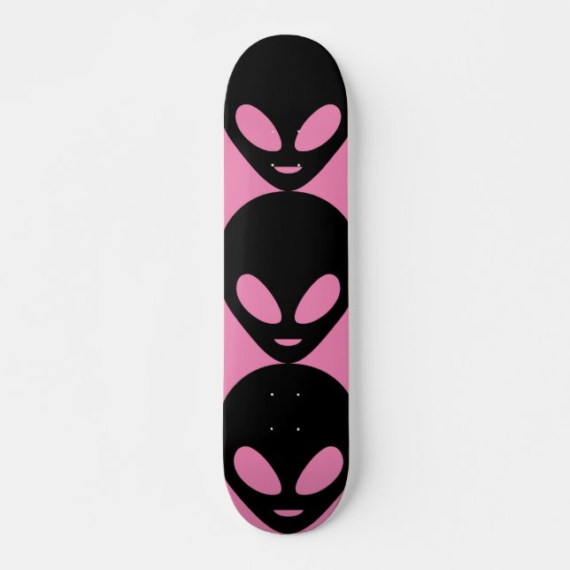SKATE ALIENÍGENA DE GAROTAS LEGAL PINK SKATEBOARDS (Frente)