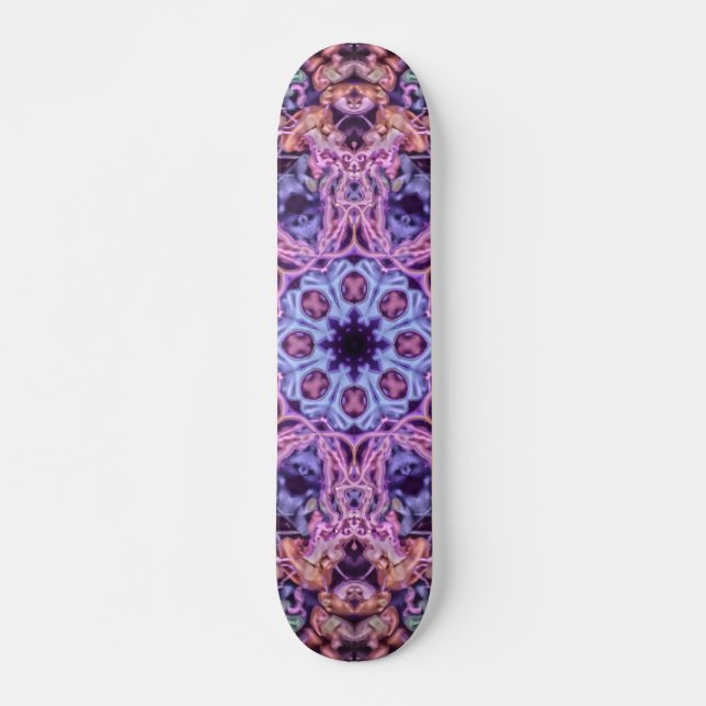 Skate Alienígena Psicodélico Roxo Caleidoscópico Mandala (Frente)