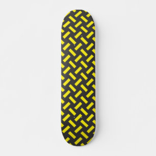 Skate Amarelo em retângulos pretos