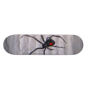 Skate aranha da viúva negra