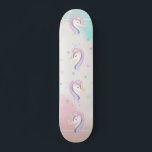 Skate Arco-Íris Adorável Unicórnio, Estrelas<br><div class="desc">Um unicórnio de galáxia bonito com arco-íris e estrelas.</div>