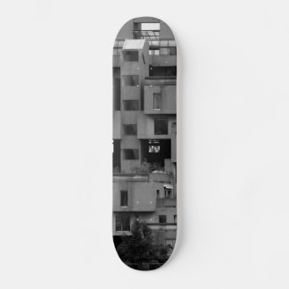 Skate Arquitetura em Preto e Branco 