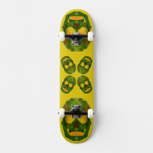 Skate Aspen Leaf Skull 9