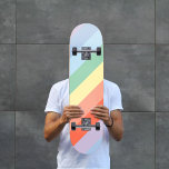Skate Bandas Diagonais do Arco-Íris Pastel<br><div class="desc">Um skate com listras de arco-íris pastel diagonais: uma boa ideia de presente para um amigo que ama cores!</div>