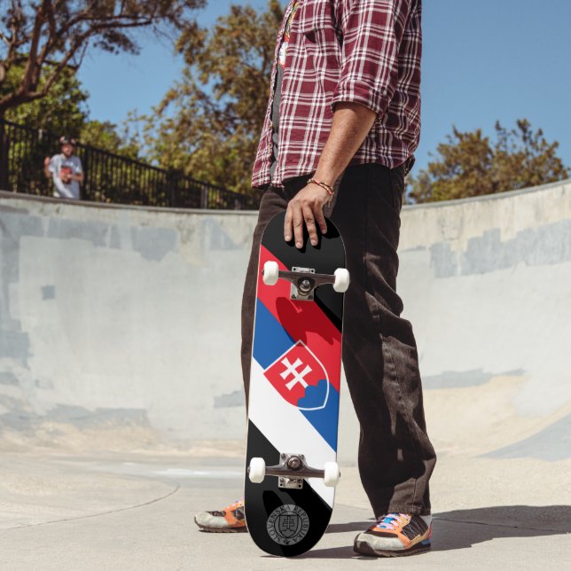 Skate bandeira da Eslováquia (variante vertical) (Ao ar livre 2)