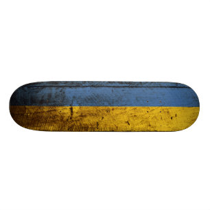 Skate Bandeira da Ucrânia em velha textura de madeira