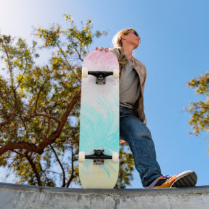 Skate Bandeira do Orgulho Gênerofluxo Abstrato Boho Swir