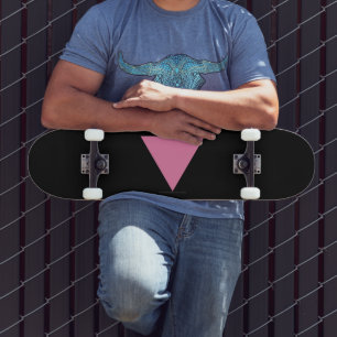 Skate bandeira triângulo rosa SlipperyJoe's símbolo rosa