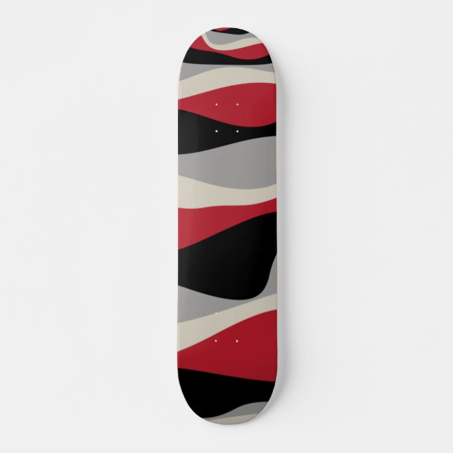Skate Bei e Fluxo 4 - Vermelho, Cinza, Preto e Branco Ós (Frente)