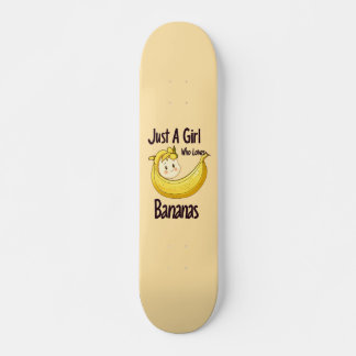 Skate Bela Menina Que Ama Fruta De Bananas