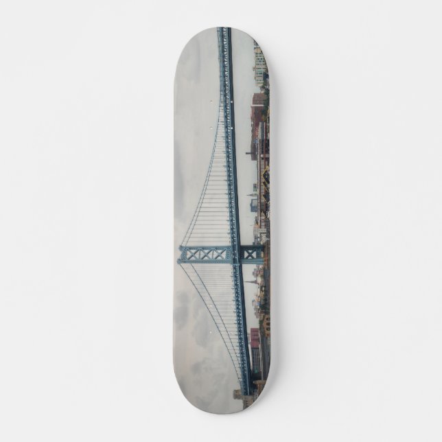Skate Ben Franklin Bridge (Frente)