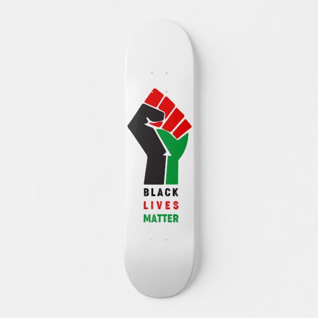 Skate Black Lives Matter levantou o símbolo do punho Afr (Frente)