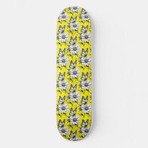 Skate Borboleta Sobre Padrão De Flor Design amarelo