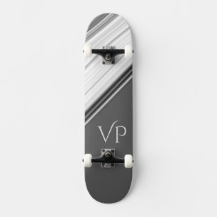 Skate Branco moderno sobre Cinzas pessoais