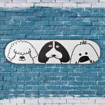 Skate Cachorro de Cartoon Gelado Design<br><div class="desc">Mostre seu amor por cachorros e pela cultura do skate com este adorável baralho rosa, apresentando uma trio divertida de filhotes de desenho animado! A design divertida e minimalista torna-a perfeita para amantes de cães, marinheiros de estimação e skatistas que querem um conselho único e atraente. As ilustrações ousadas de...</div>