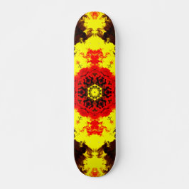 Skate Caleidoscópio Psicodélico Flor Amarelo e Vermelho