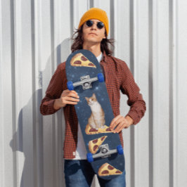 SKATE CAT PIZZA NO SKATEBOARARD ESPACIAL