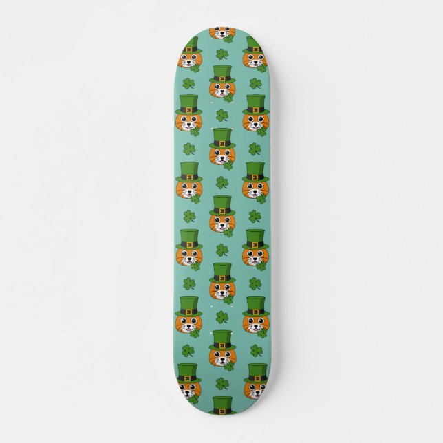 Skate Cat w Green Hat e Shamrock St Patricks (Frente)