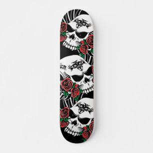 Skate Caveira Tribal com Rosas
