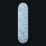 Skate Chamomile Fllower Blue & Name ou Text<br><div class="desc">Saia com este único tabuleiro de impressão azul-camomila. Preencha com seu nome ou texto.</div>