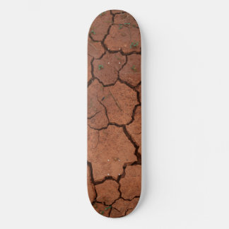 Skate chão seco e rachado