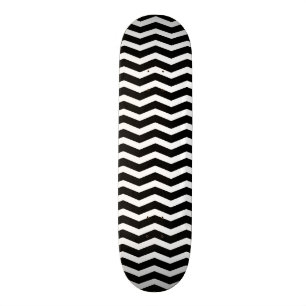 Skate Chevron preto e branco